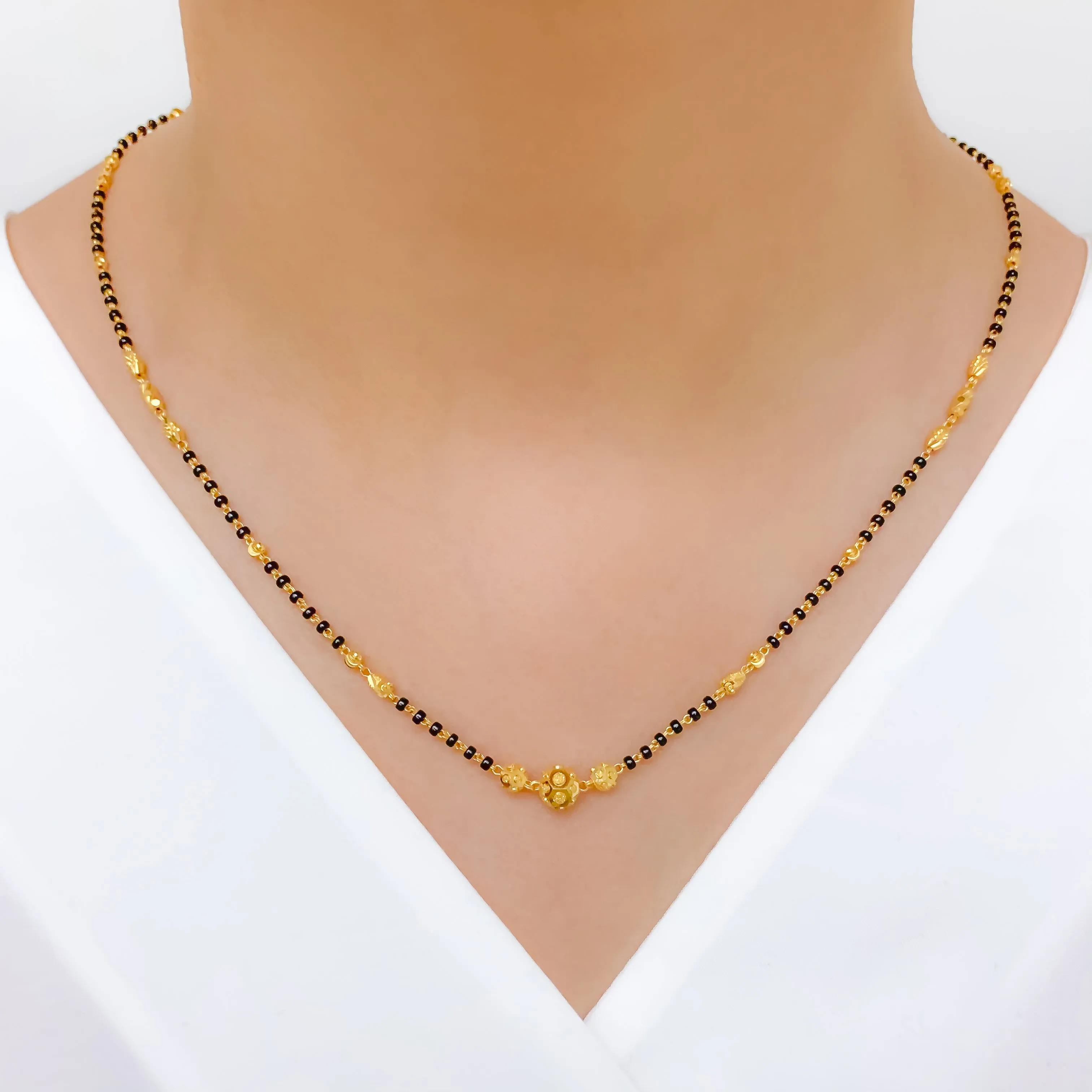 Accented Orb Mangalsutra