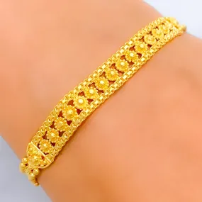 Attractive Floral Line 22k Gold Bracelet