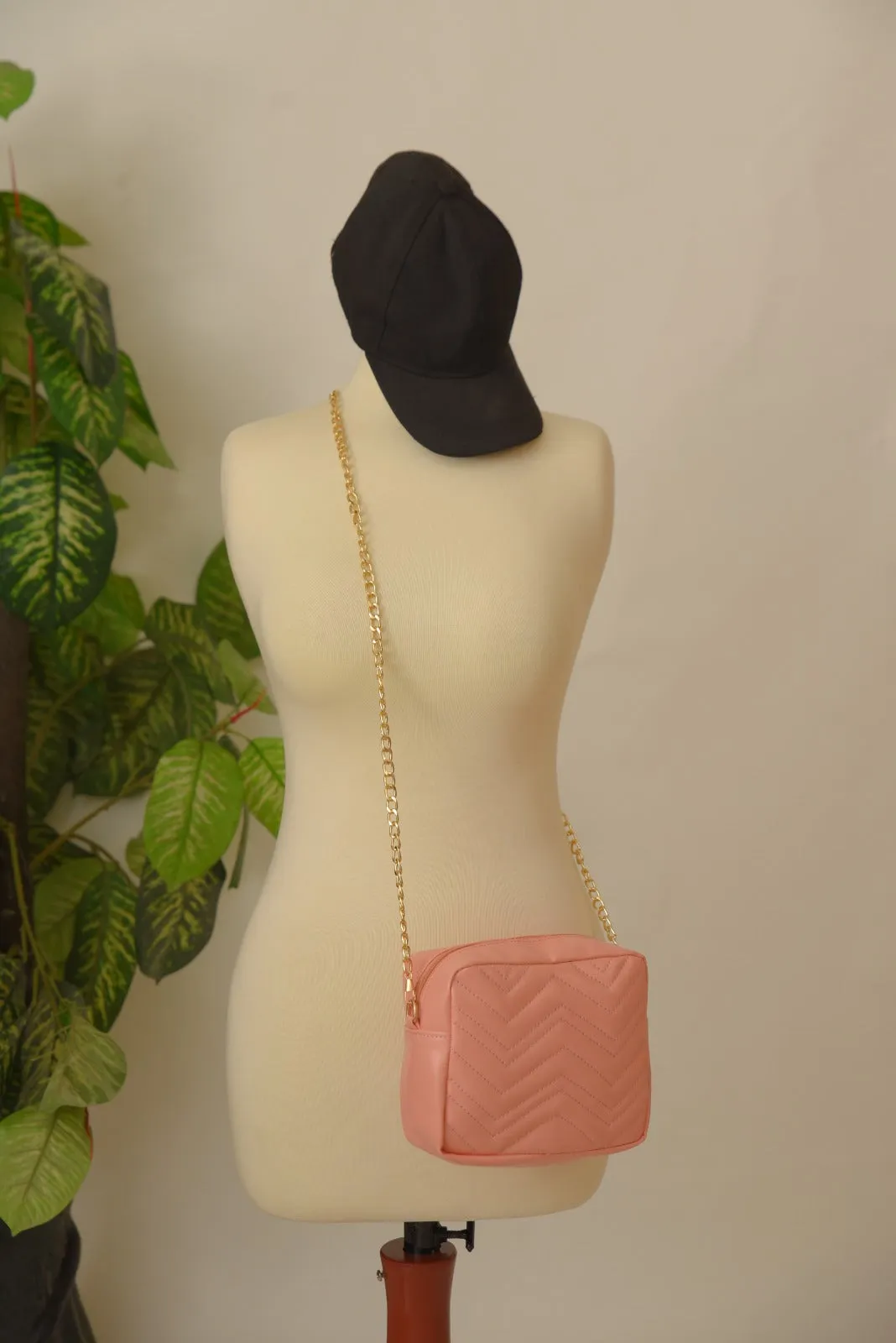 AURA CROSS BODY PINK