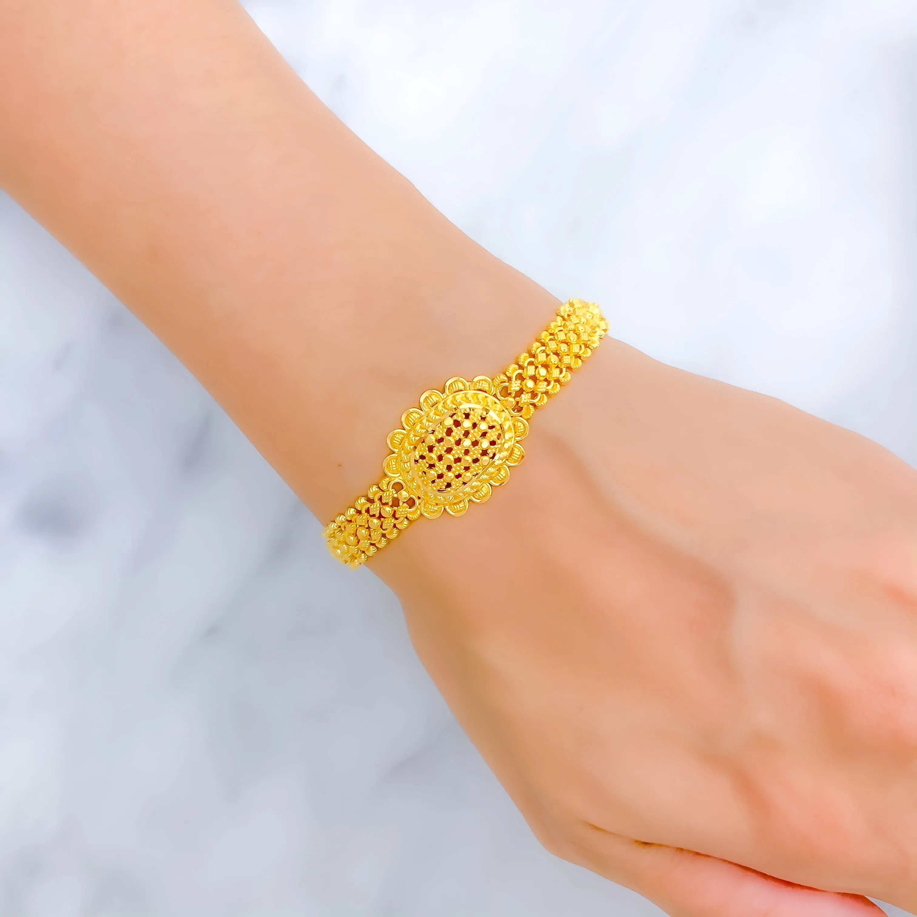 Blooming Mesh Flower Bracelet