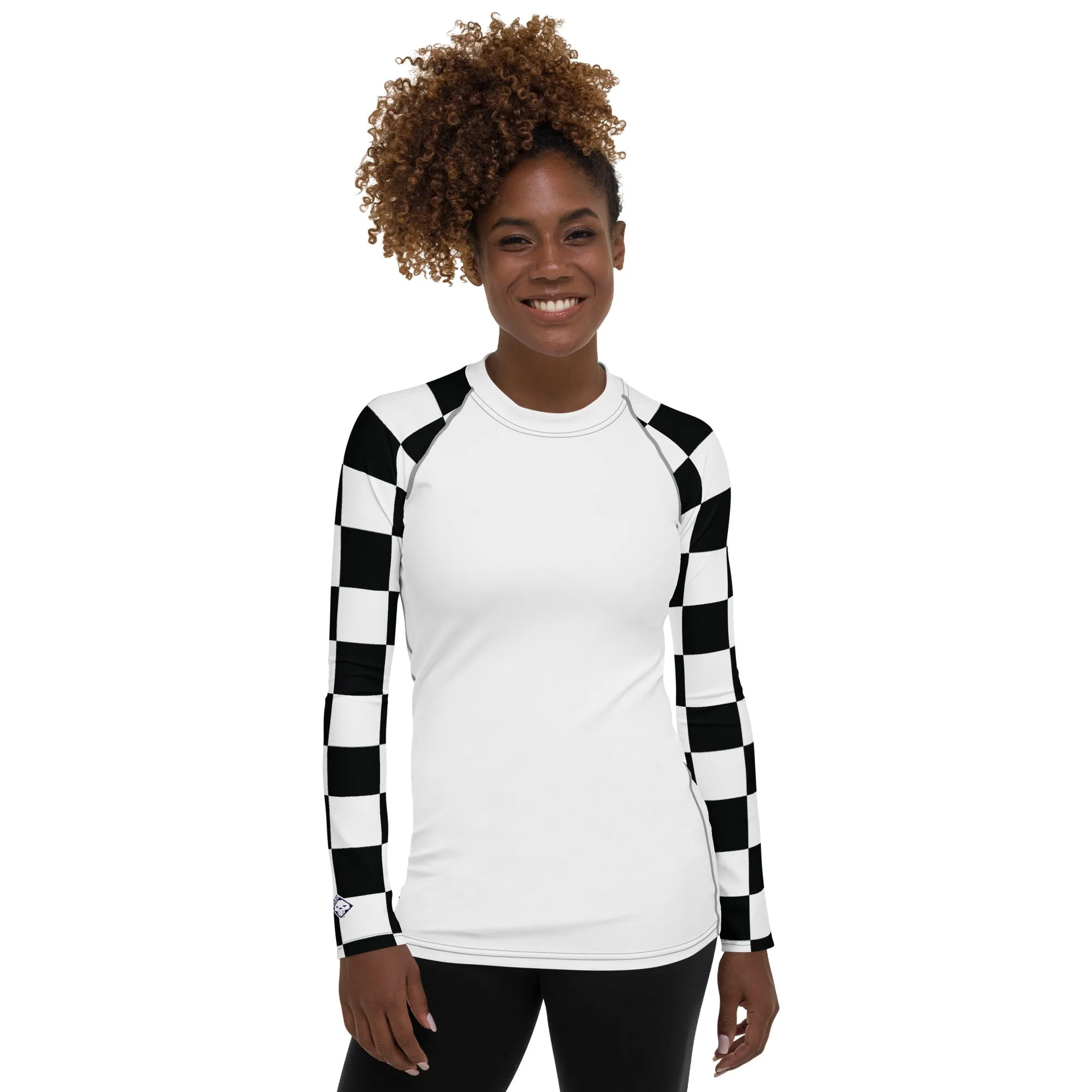 Chic Combat Gear: Women's Checkered BJJ Rash Guard - Blanc