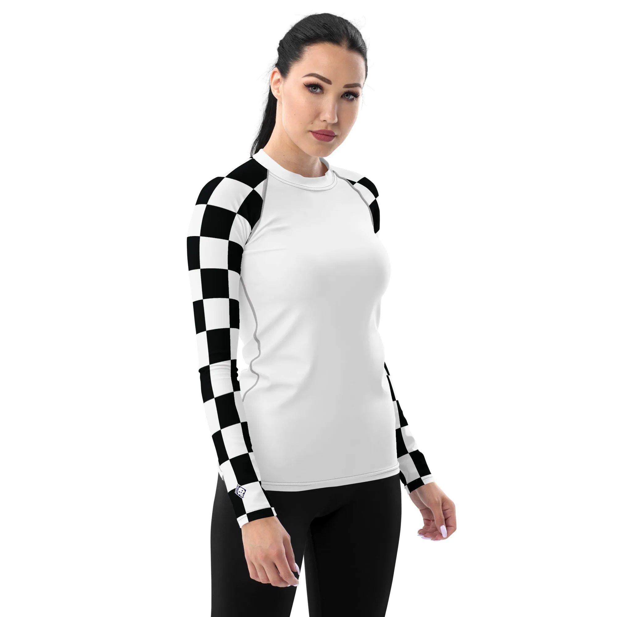 Chic Combat Gear: Women's Checkered BJJ Rash Guard - Blanc