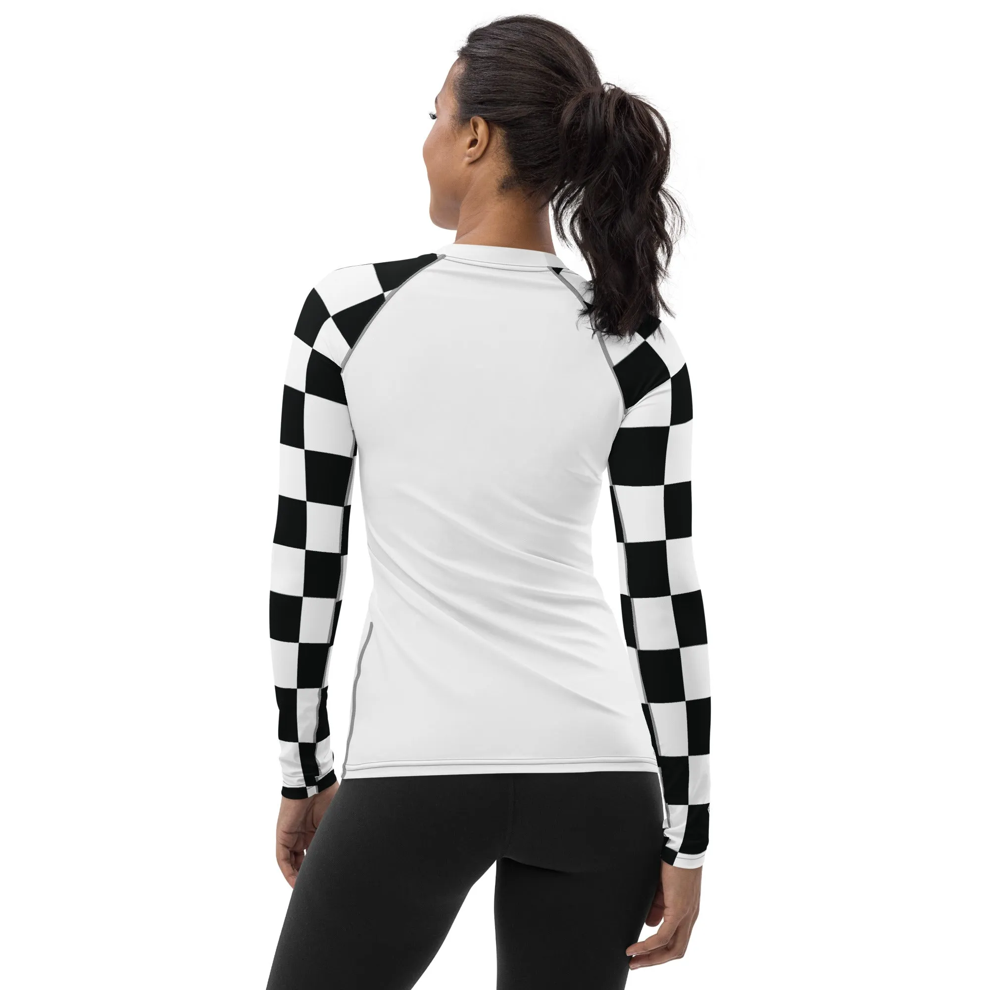 Chic Combat Gear: Women's Checkered BJJ Rash Guard - Blanc