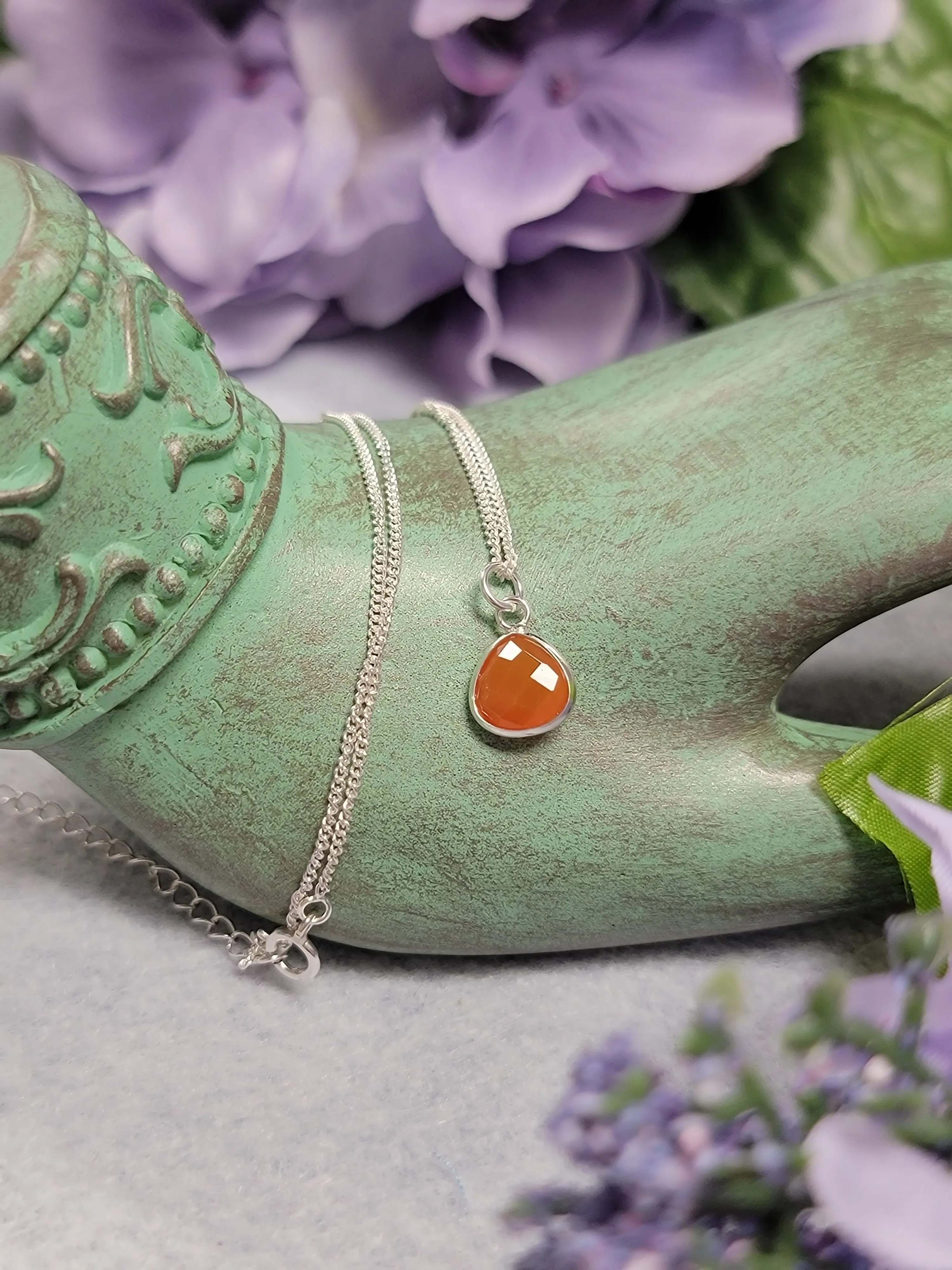 Faceted Carnelian pendant