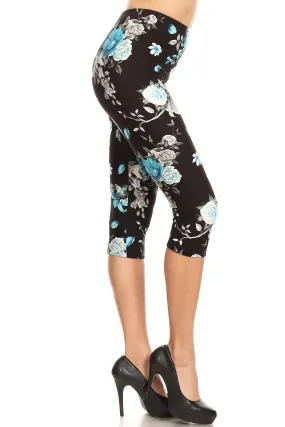 Women's Plus Blue Flower and Bird Printed Cropped Capri Leggings